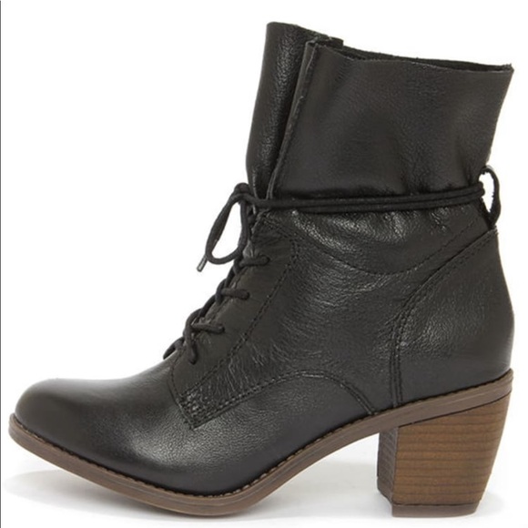 Steve Madden Shoes - 2x Host Pick! Steve Madden Gretchun Leather Heeled Booties